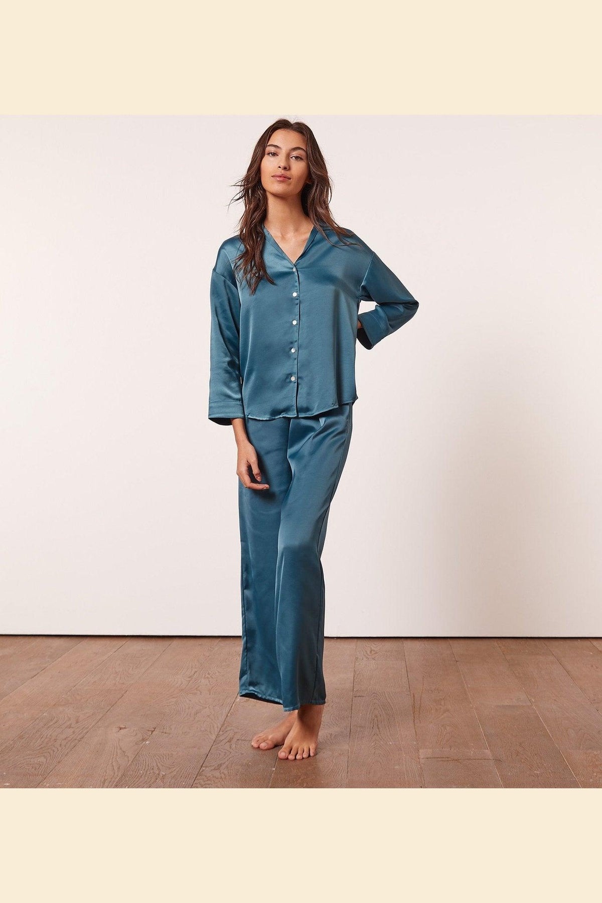 ETAM - מכנסי פיג'מה סאטן ERINA בצבע טורקיז - MASHBIR//365