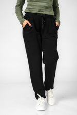 DELTA - מכנסי פוטר ארוכים בצבע שחור - MASHBIR//365