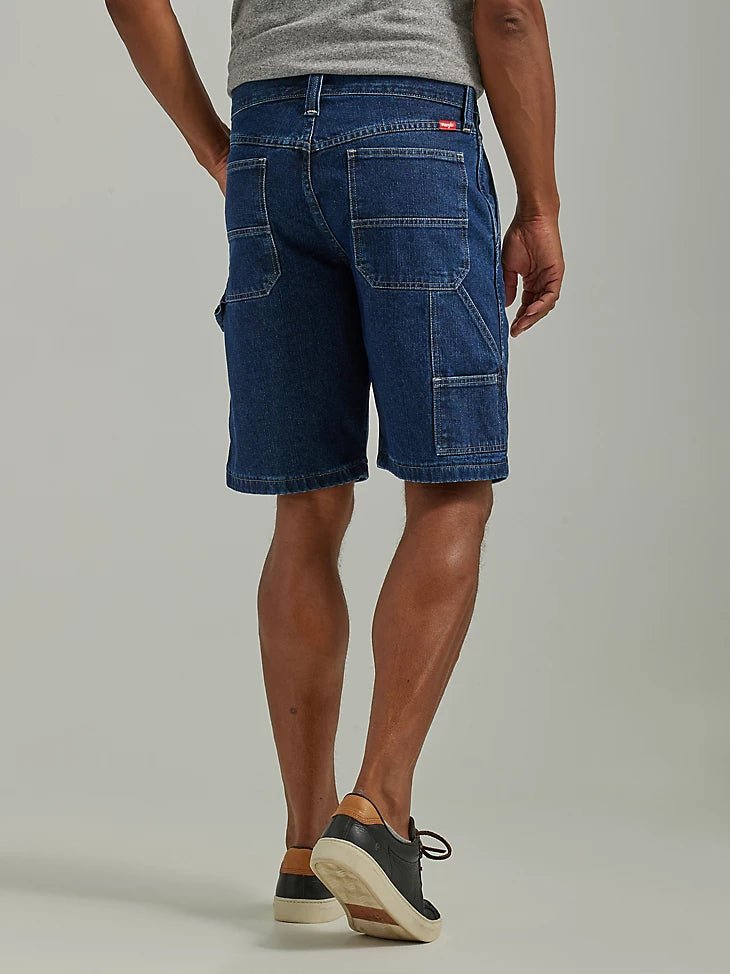 WRANGLER - מכנסי ג’ינס CARPENTER קצרים בצבע כחול - MASHBIR//365