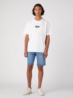 WRANGLER - מכנסי ג'ינס קצרים VITO-TEXAS SHORTS בצבע כחול - MASHBIR//365