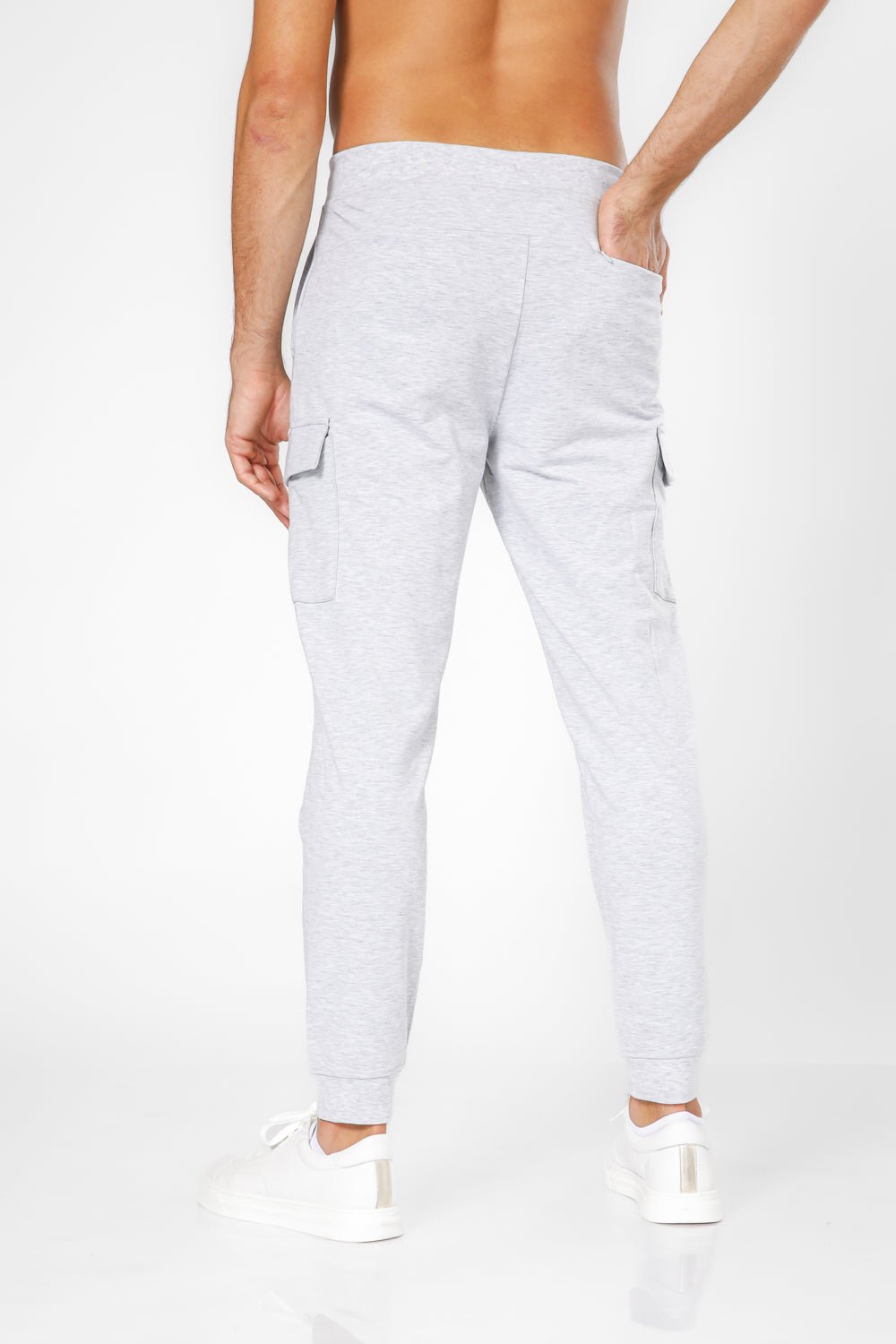 DELTA - מכנסי ג’וגר ארוכים דקים עם כיסי דגמ”ח בצבע אפור - MASHBIR//365