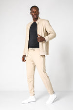 DELTA - מכנסי ג’וגר ארוכים דקים עם כיסים בצבע בז' - MASHBIR//365