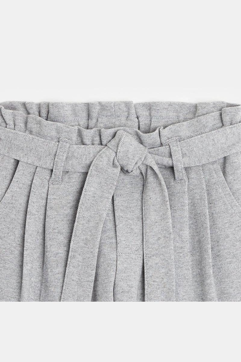 OKAIDI - מכנסי גזרה גבוהה עם חגורת קשירה צבע אפור - MASHBIR//365