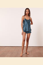 ETAM - מכנסי משי קצרים MILKY כחול פטרול - MASHBIR//365