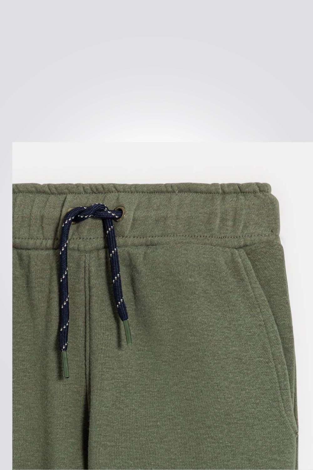 OKAIDI - מכנסי טרנינג לילדים בצבע חאקי - MASHBIR//365