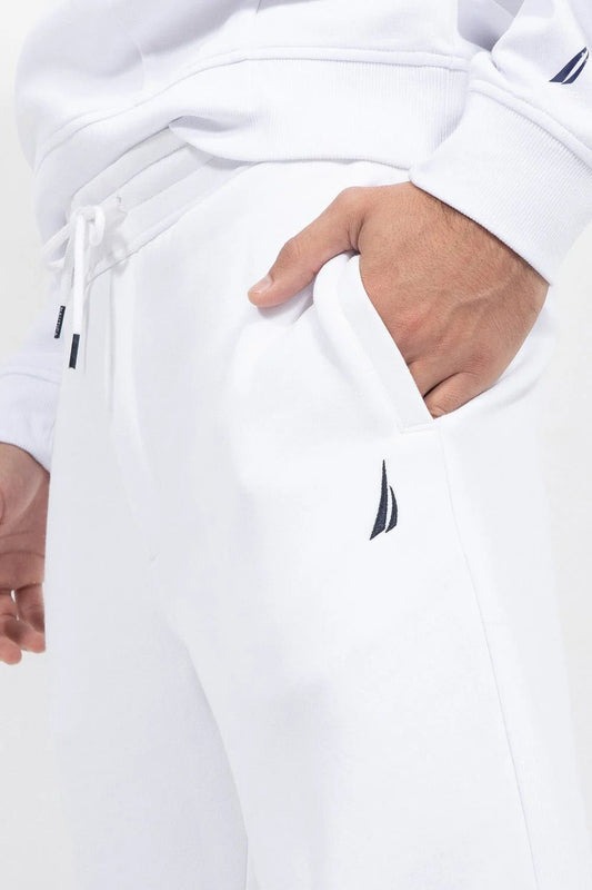 NAUTICA - מכנסי טרנינג עם רקמת לוגו בצבע לבן - MASHBIR//365