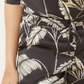 ETAM - מכנסי סאטן ארוכים בהדפס עלים NURI בצבע שחור - MASHBIR//365 - 4