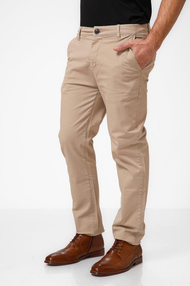 KENNETH COLE - מכנסי כותנה בצבע קאמל - MASHBIR//365