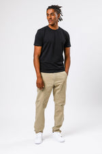 WRANGLER - מכנסי כותנה CASY CHINO בז' - MASHBIR//365