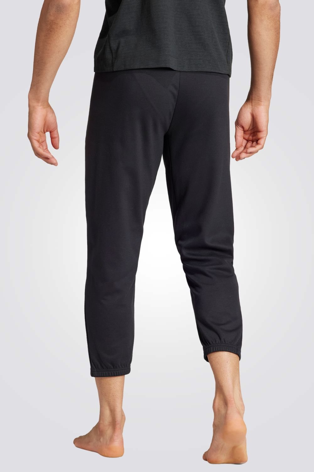 ADIDAS - מכנסיים ארוכים לגברים YOGA TRAINING 7/8 בצבע שחור - MASHBIR//365