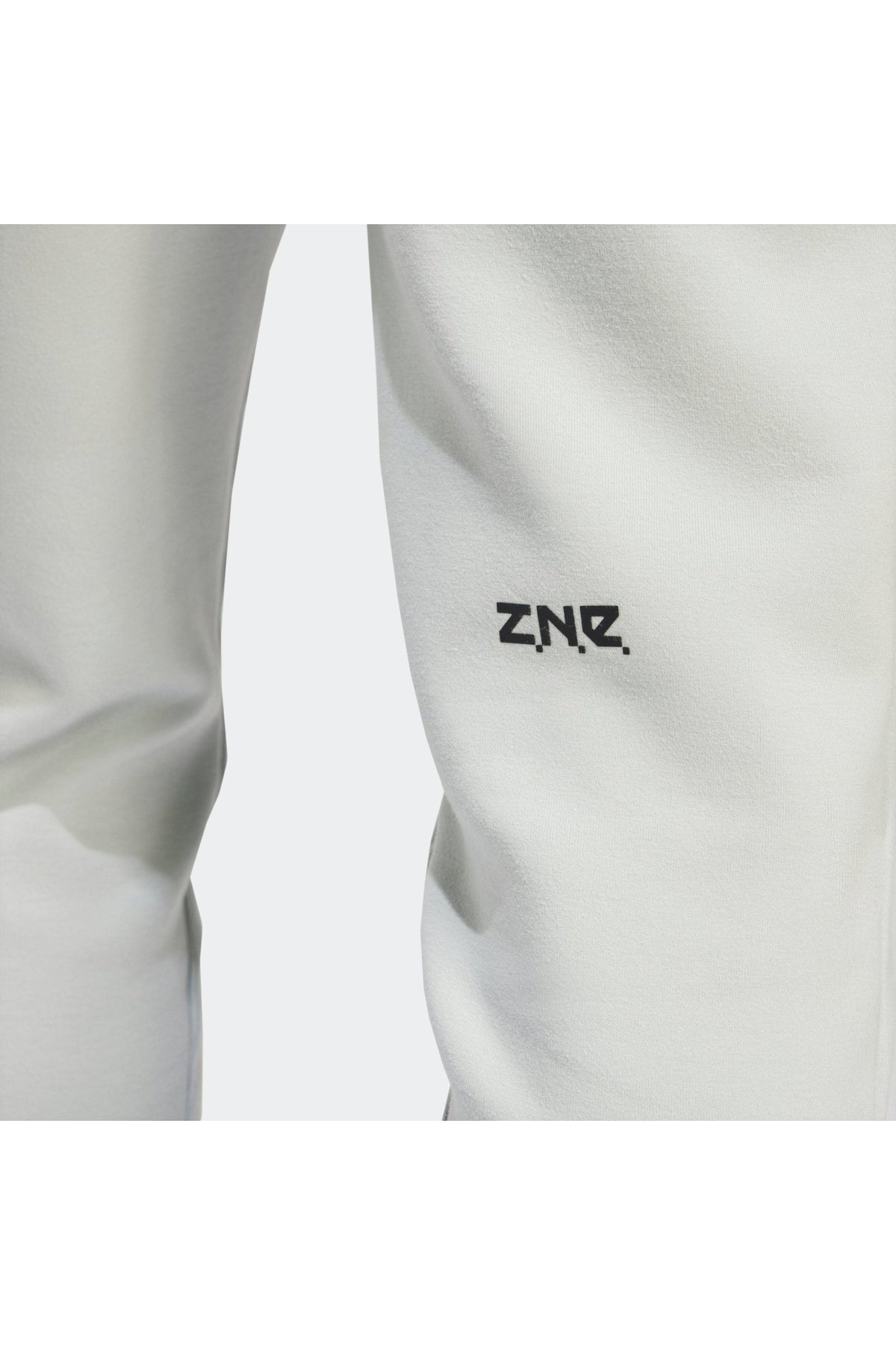 ADIDAS - מכנסיים ארוכים לגברים Z.N.E. PREMIUM בצבע לבן - MASHBIR//365