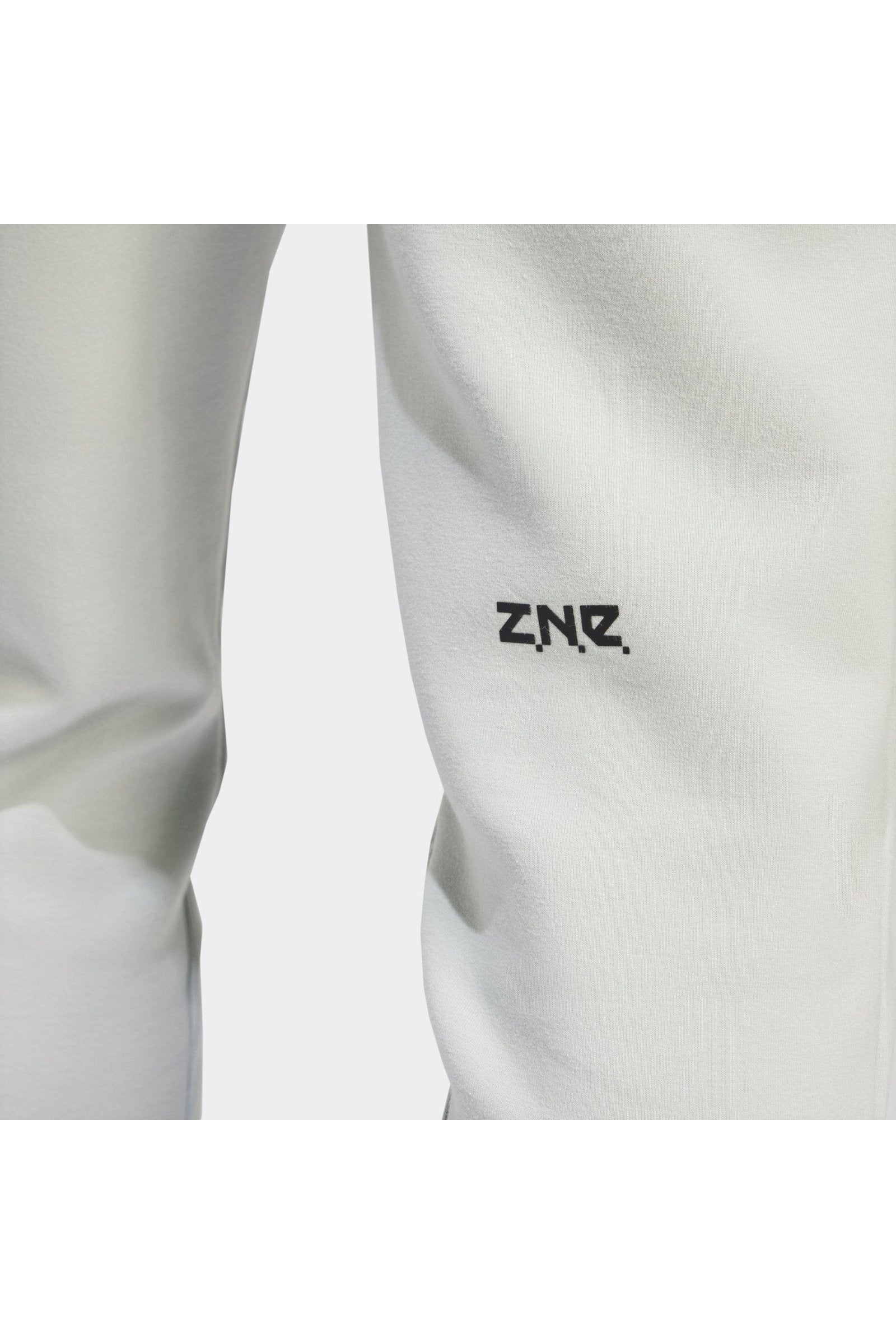 ADIDAS - מכנסיים ארוכים לגברים Z.N.E. PREMIUM בצבע לבן - MASHBIR//365