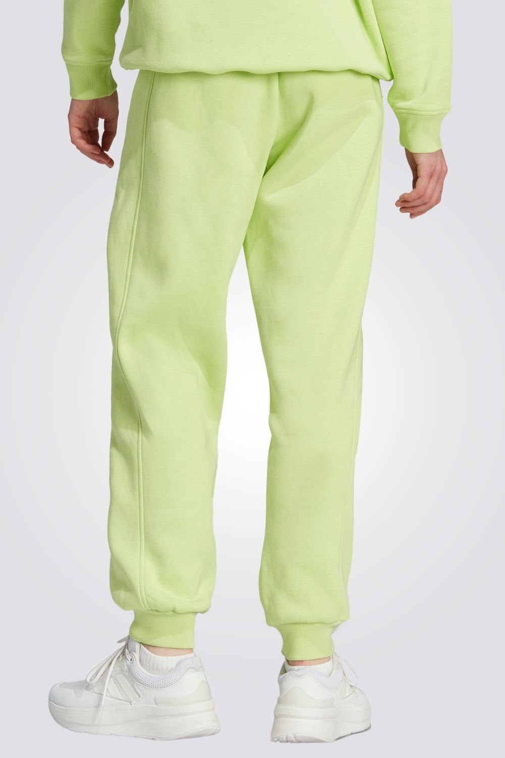 ADIDAS - מכנסיים ארוכים לנשים ALL SZN בצבע ירוק זוהר - MASHBIR//365