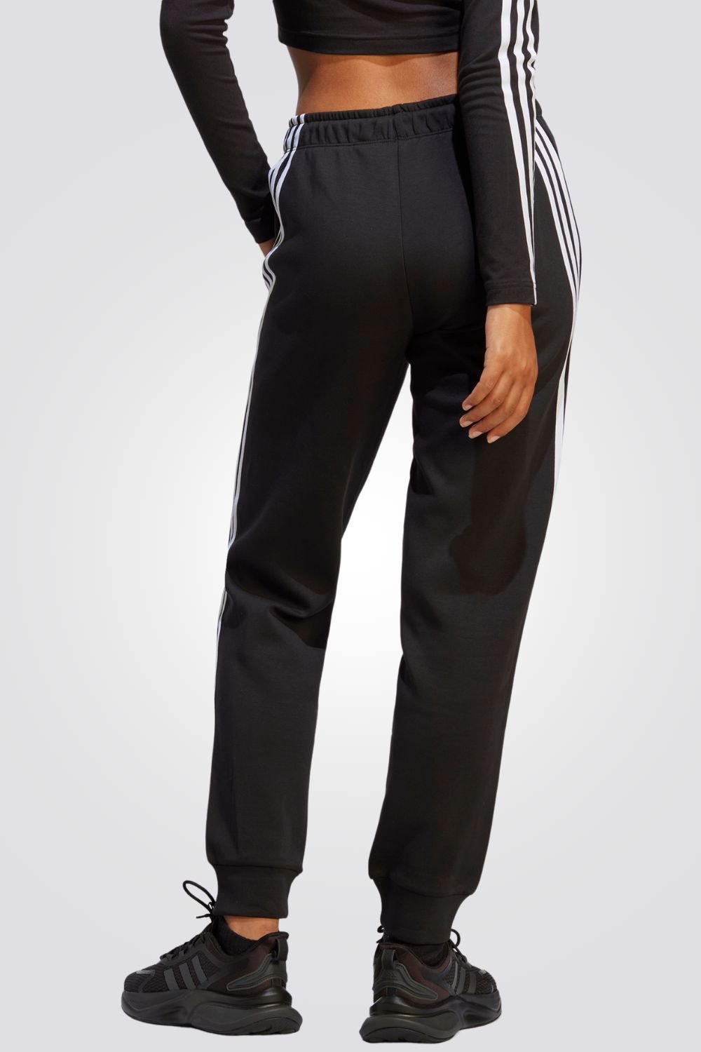 ADIDAS - מכנסיים ארוכים לנשים FI 3S REG בצבע שחור - MASHBIR//365