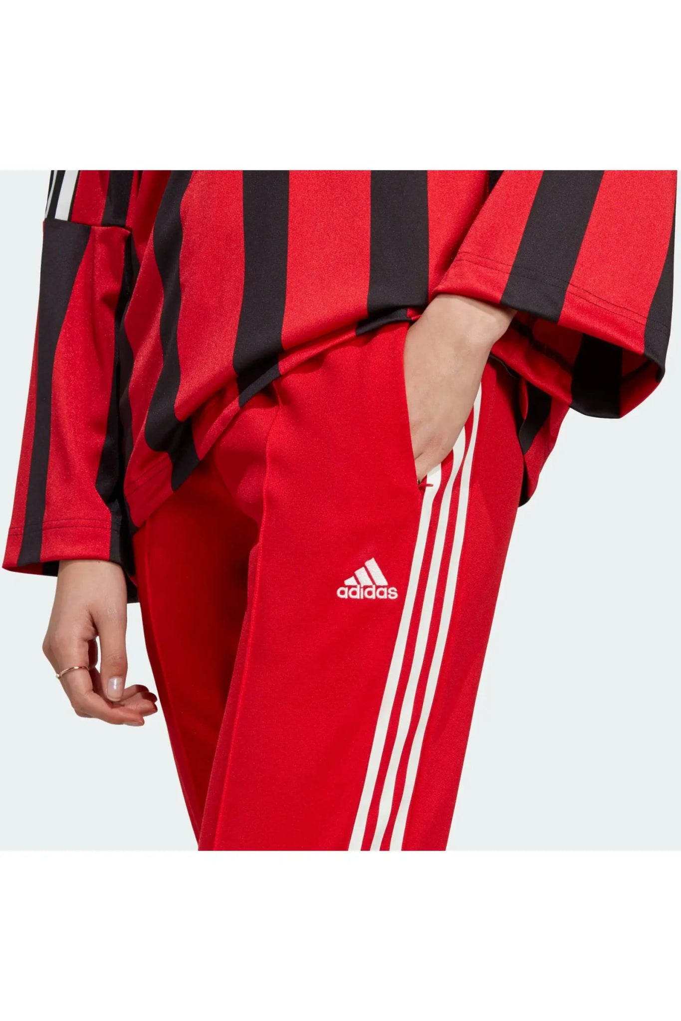 ADIDAS - מכנסיים ארוכים TIRO לנשים בצבע אדום - MASHBIR//365