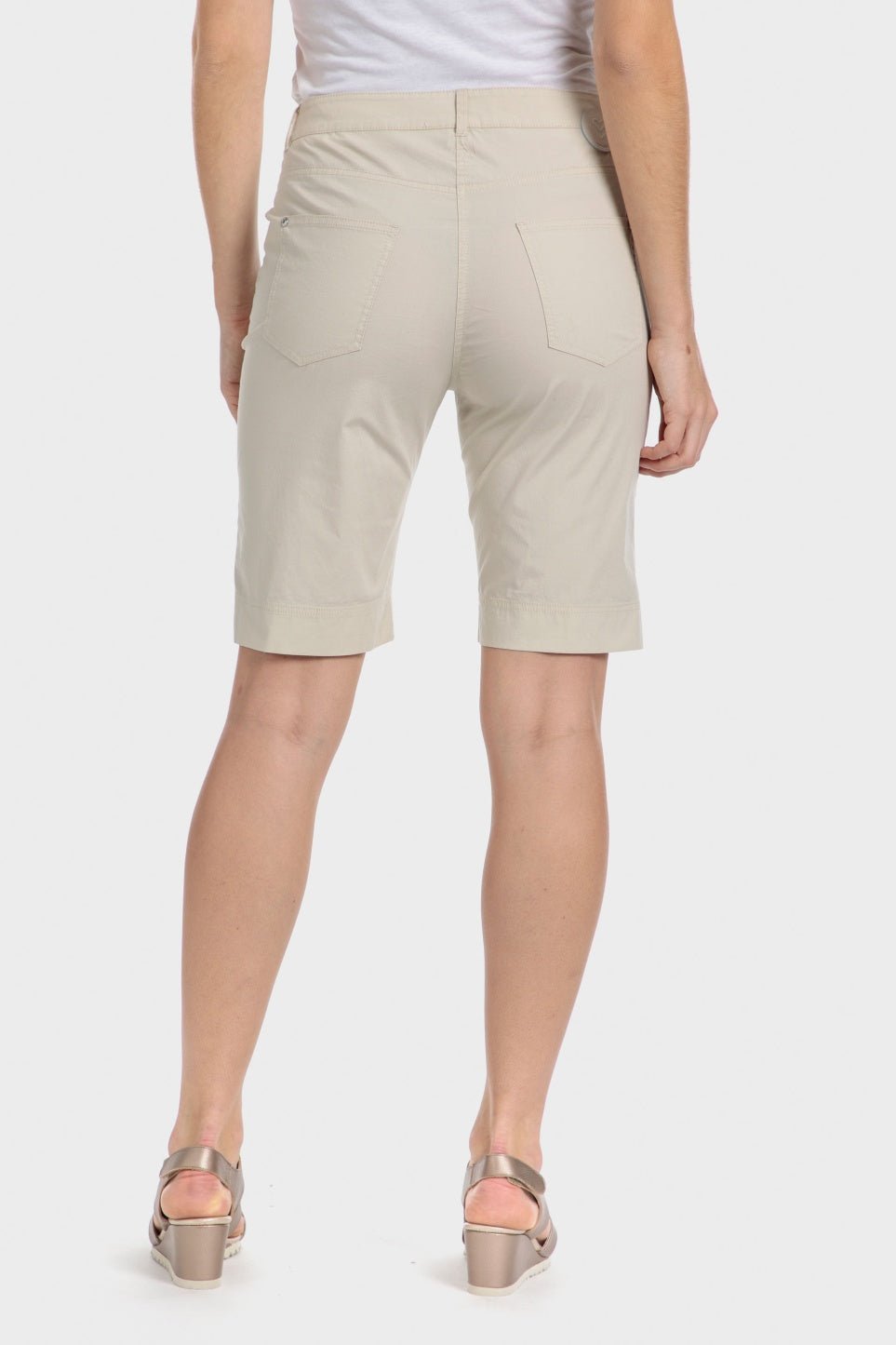 PUNT ROMA - מכנסיים קצרים בצבע שמנת - MASHBIR//365
