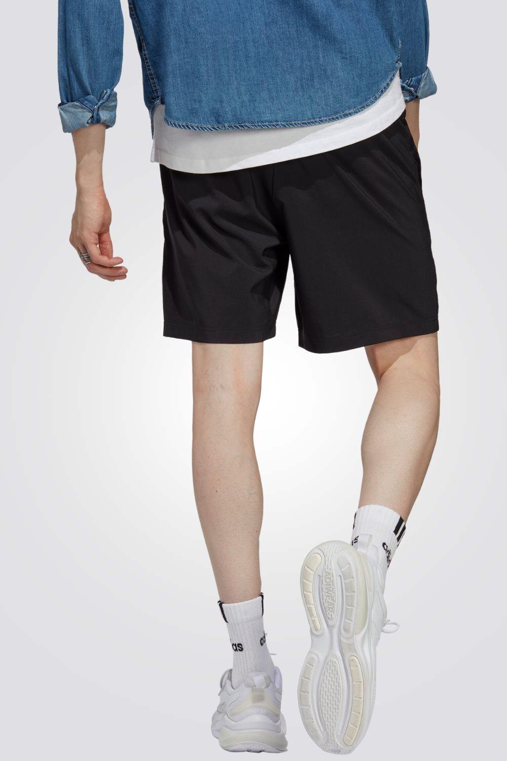 ADIDAS - מכנסיים קצרים ESSENTIALS CHELSEA בצבע שחור - MASHBIR//365