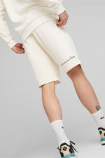 PUMA - מכנסיים קצרים לגבר BETTER ESSENTIALS בצבע בז' - MASHBIR//365