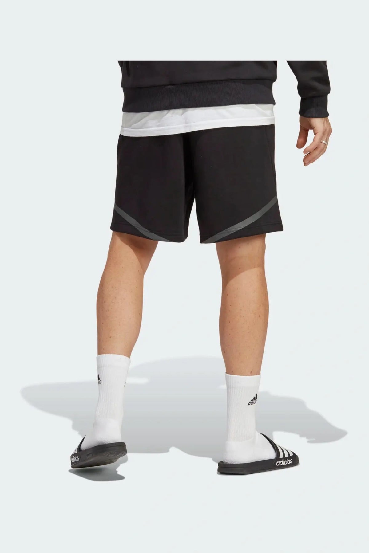 ADIDAS - מכנסיים קצרים לגבר M D4GMDY SHRT בצבע שחור - MASHBIR//365