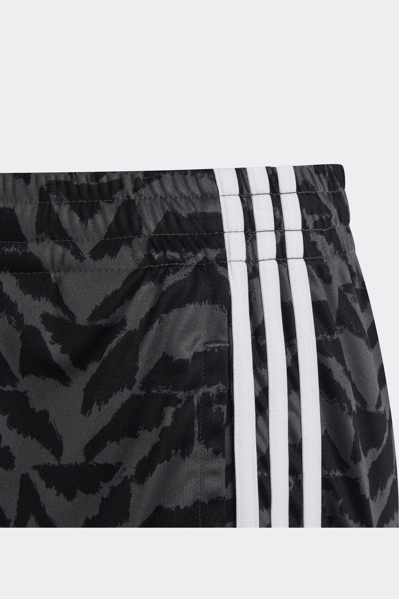 ADIDAS - מכנסיים קצרים לילדים בצבע אפור - MASHBIR//365