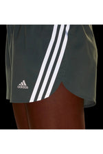 ADIDAS - מכנסיים קצרים לנשים בצבע ירוק - MASHBIR//365