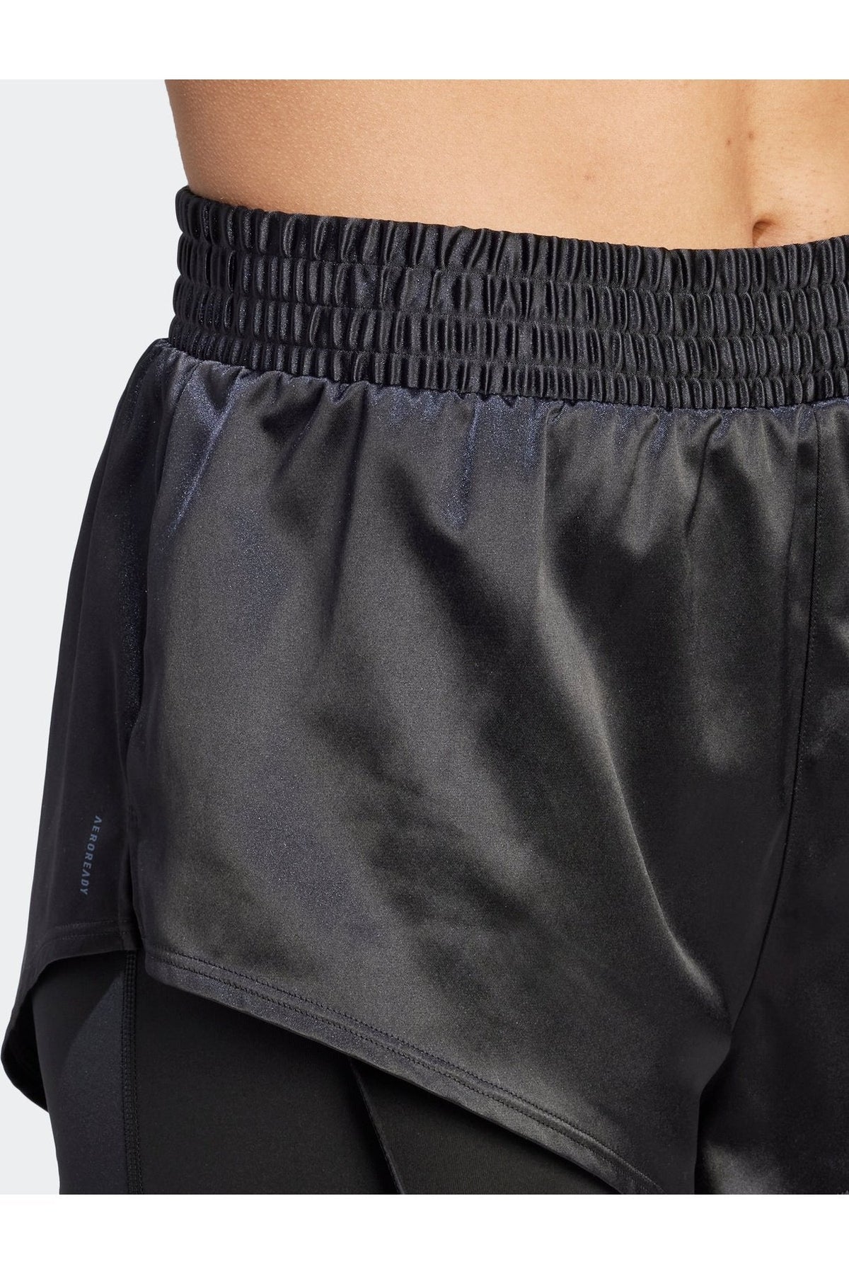 ADIDAS - מכנסיים קצרים לנשים POWER 2 IN 1 בצבע שחור ולבן - MASHBIR//365