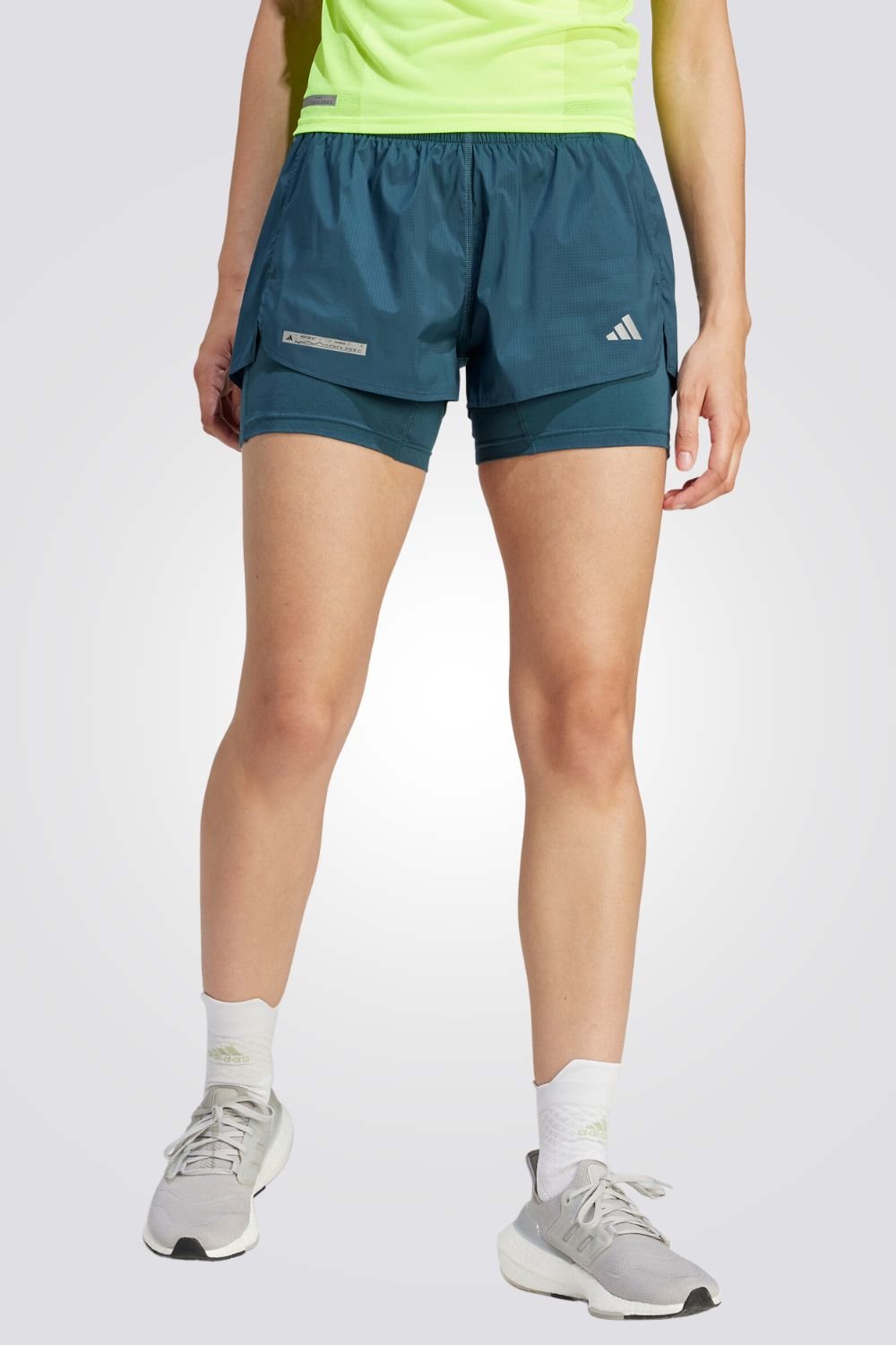 ADIDAS - מכנסיים קצרים לנשים ULTIMATE TWO IN ONE בצבע כחול - MASHBIR//365