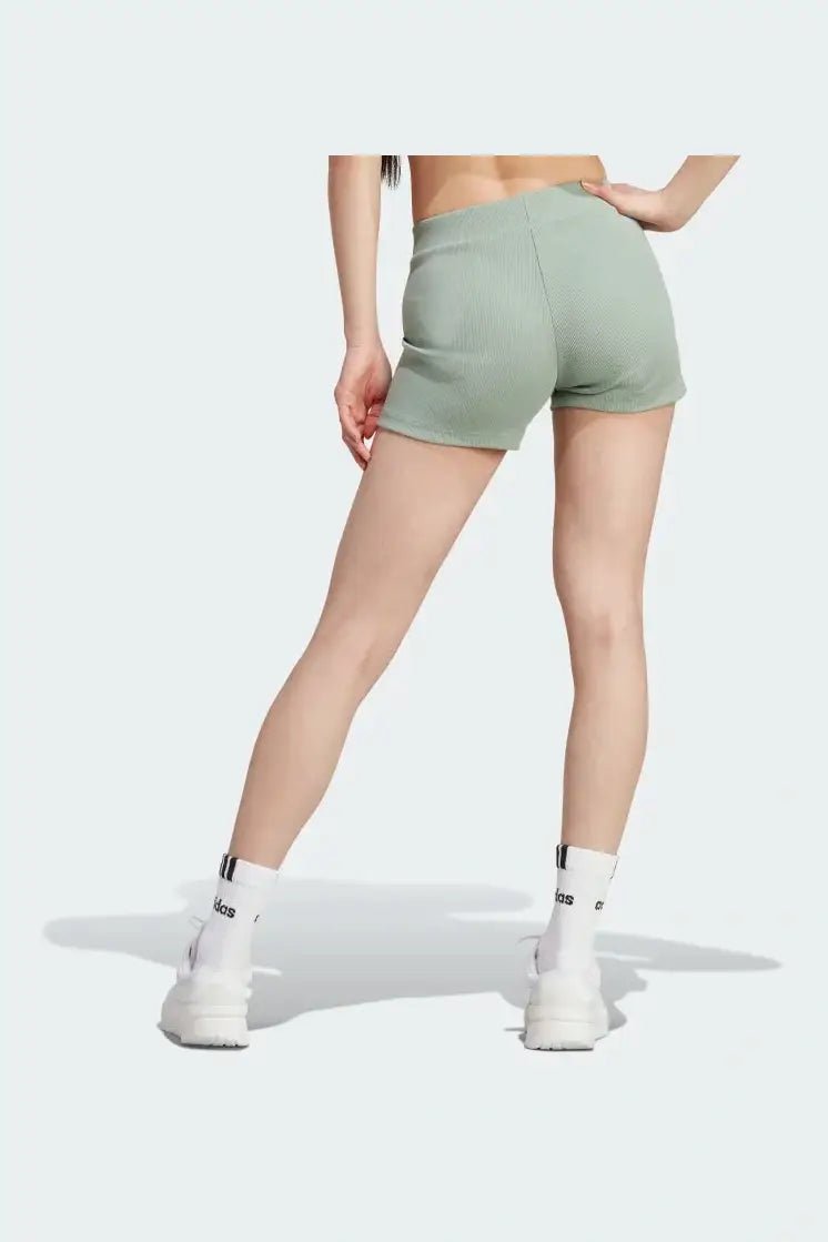 ADIDAS - מכנסיים קצרים לנשים W LNG RIB SHO בצבע מנטה - MASHBIR//365