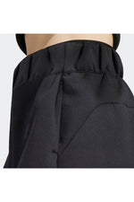 ADIDAS - מכנסיים קצרים לנשים Z.N.E בצבע שחור - MASHBIR//365