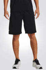 UNDER ARMOUR - מכנסיים קצרים Raid 2.0 בצבע שחור - MASHBIR//365