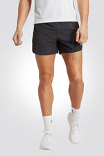 ADIDAS - מכנסיים קצרים RUN ICONS בצבע שחור - MASHBIR//365