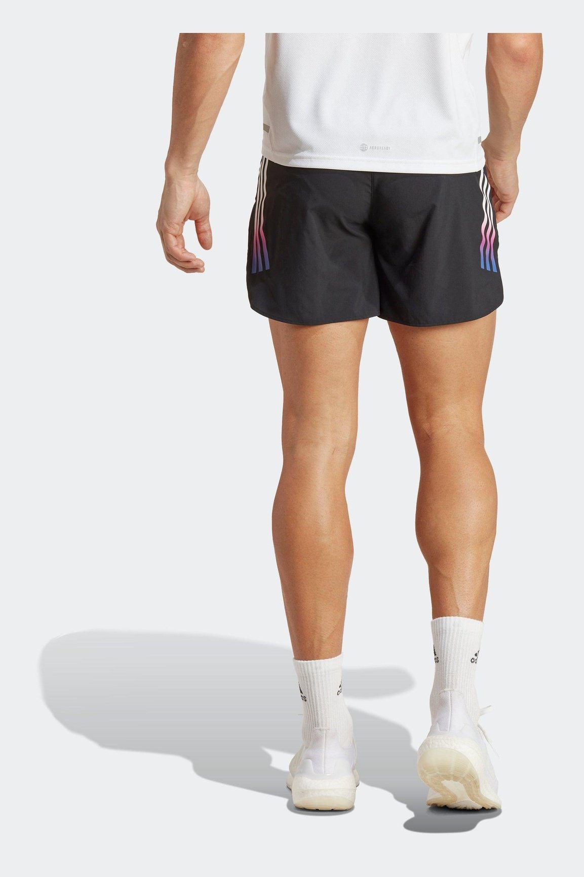 ADIDAS - מכנסיים קצרים RUN ICONS בצבע שחור - MASHBIR//365