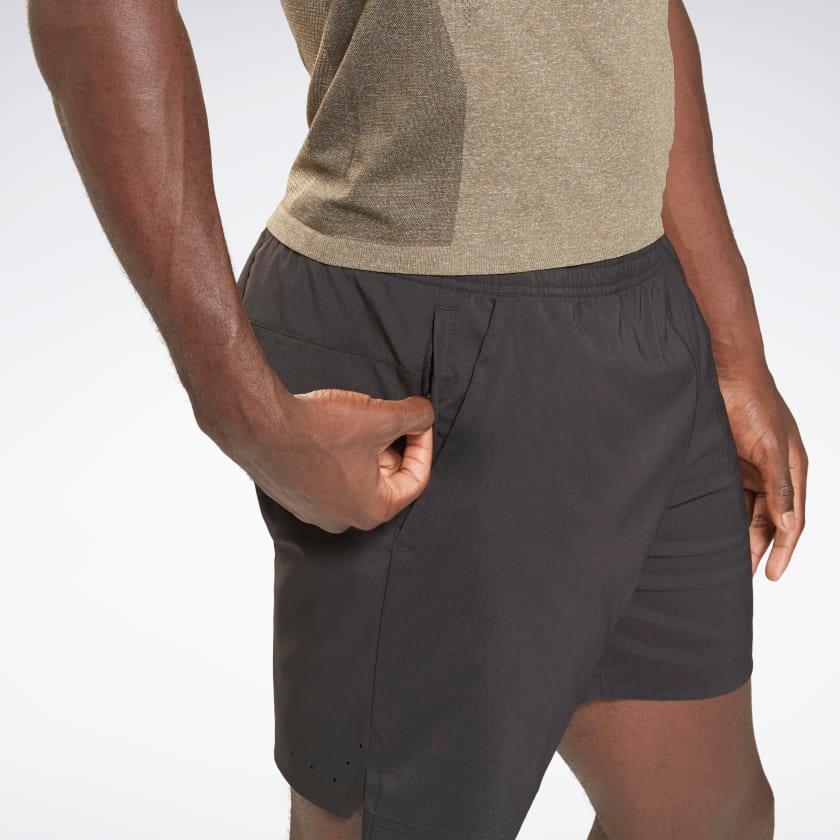 REEBOK - מכנסיים קצרים UBF Strength+ בצבע שחור - MASHBIR//365