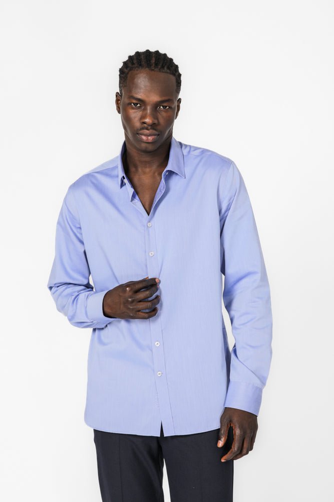 KENNETH COLE - מכופתרת אל קמט בצבע תכלת - MASHBIR//365