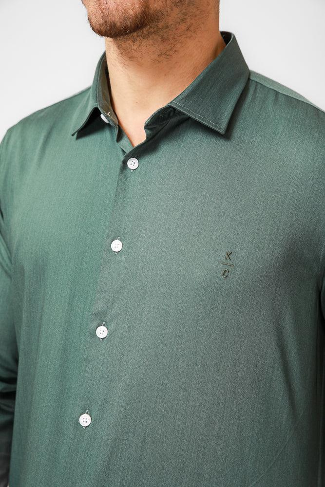 KENNETH COLE - מכופתרת בצבע ירוק עם לוגו - MASHBIR//365