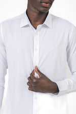 KENNETH COLE - מכופתרת במבוק MODERN בצבע לבן - MASHBIR//365