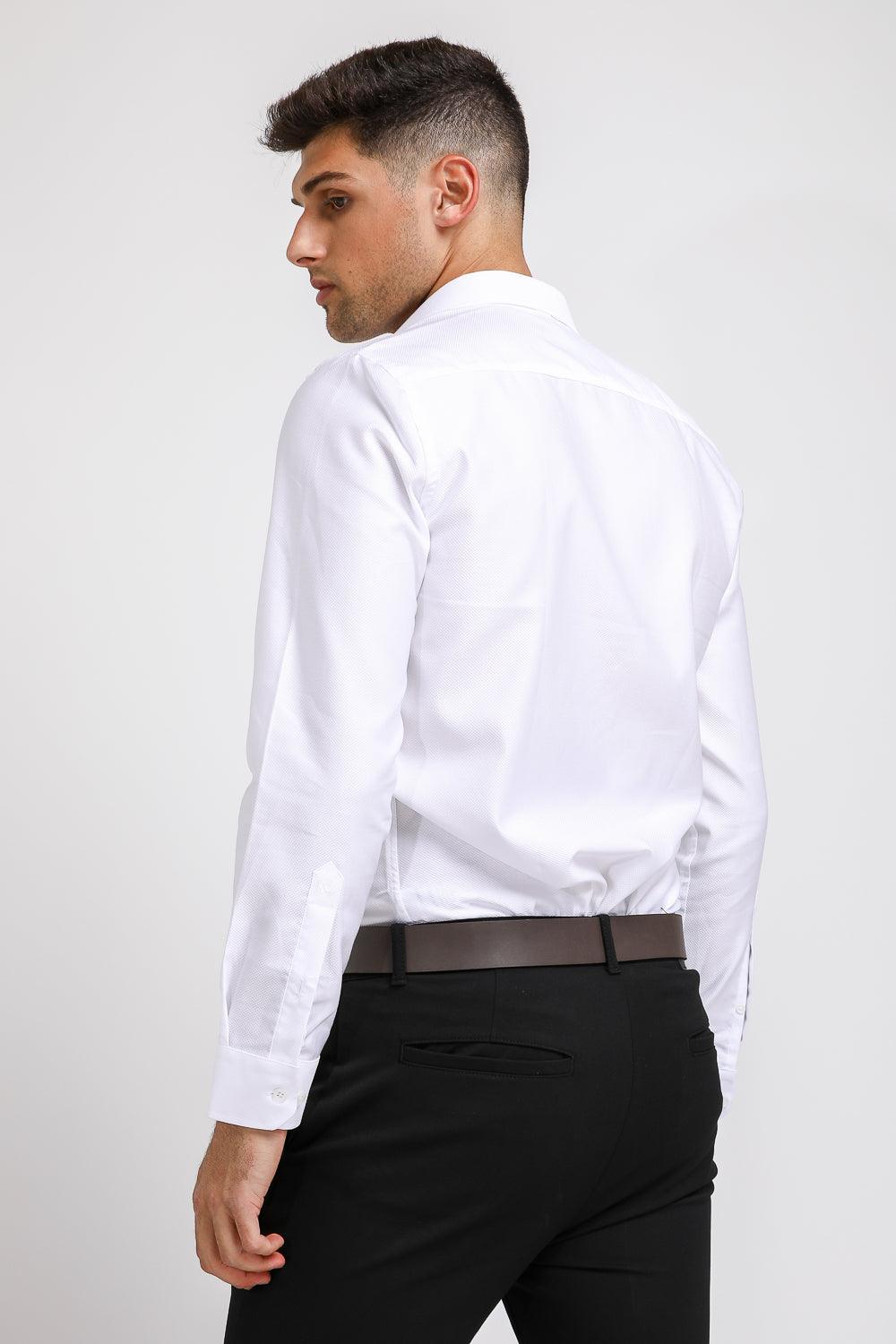 KENNETH COLE - מכופתרת JAQUARD בצבע לבן - MASHBIR//365