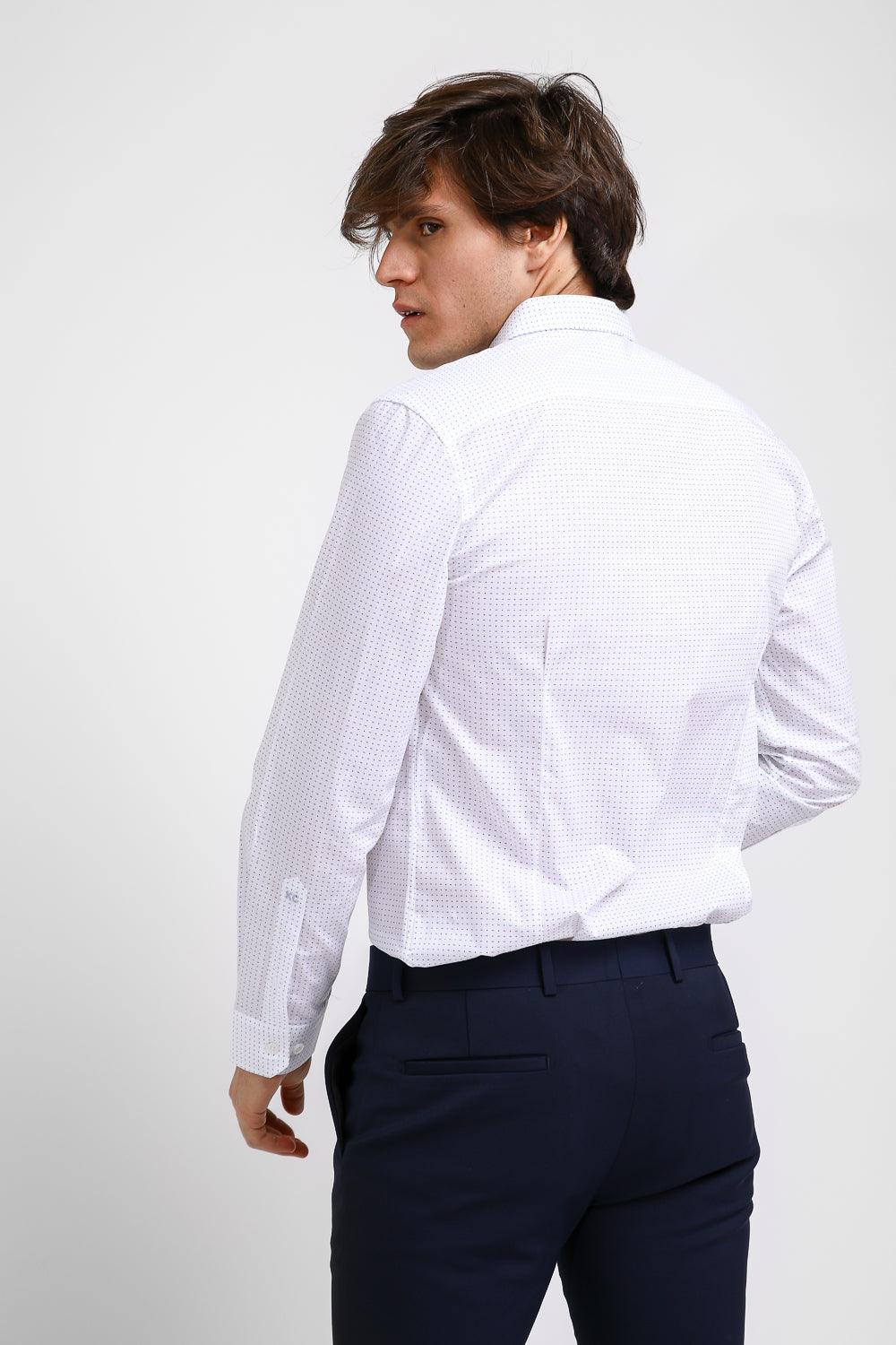 KENNETH COLE - מכופתרת PRINTED בצבע לבן - MASHBIR//365