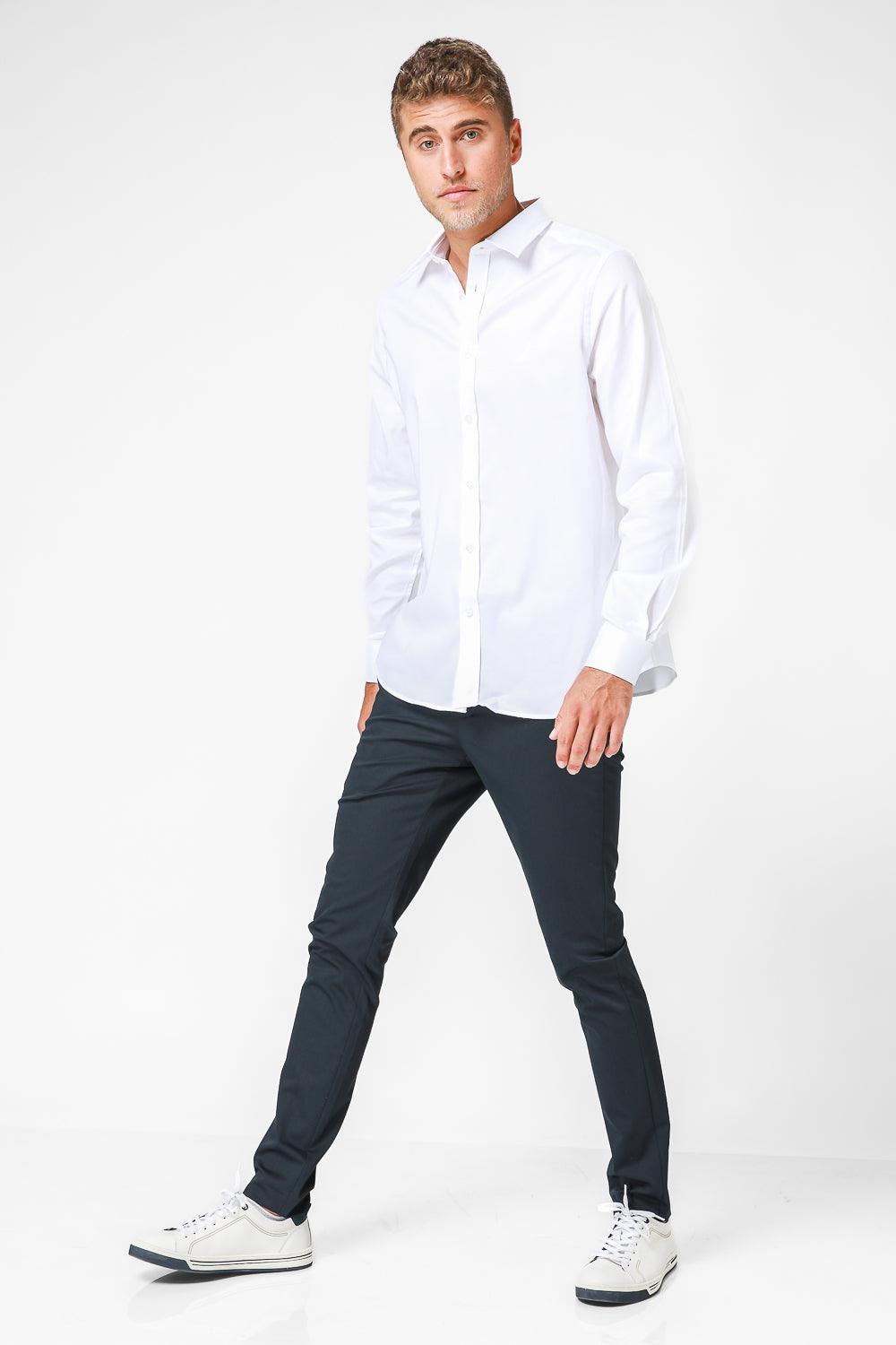 NAUTICA - מכופתרת TAILORED FIT בצבע לבן לוגו רקום - MASHBIR//365