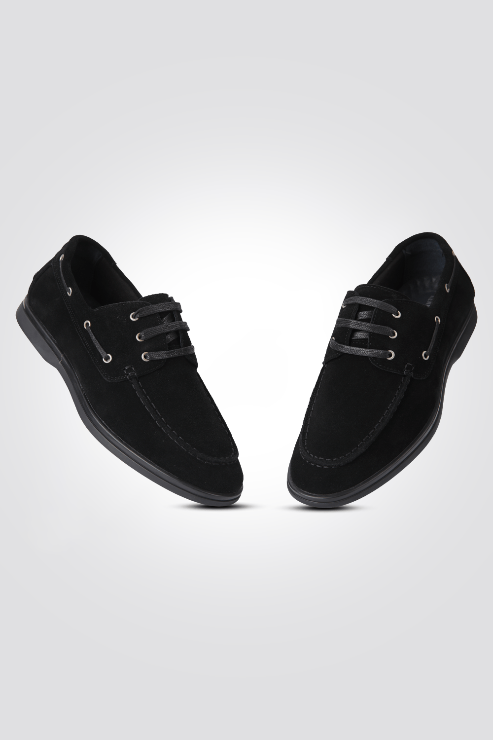 KENNETH COLE - מוקסין עור הפוך בצבע שחור - MASHBIR//365