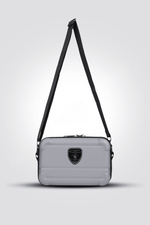 SANTA BARBARA POLO & RAQUET CLUB - מזוודה 9'' BEAUTY CASE בצבע כסף - MASHBIR//365
