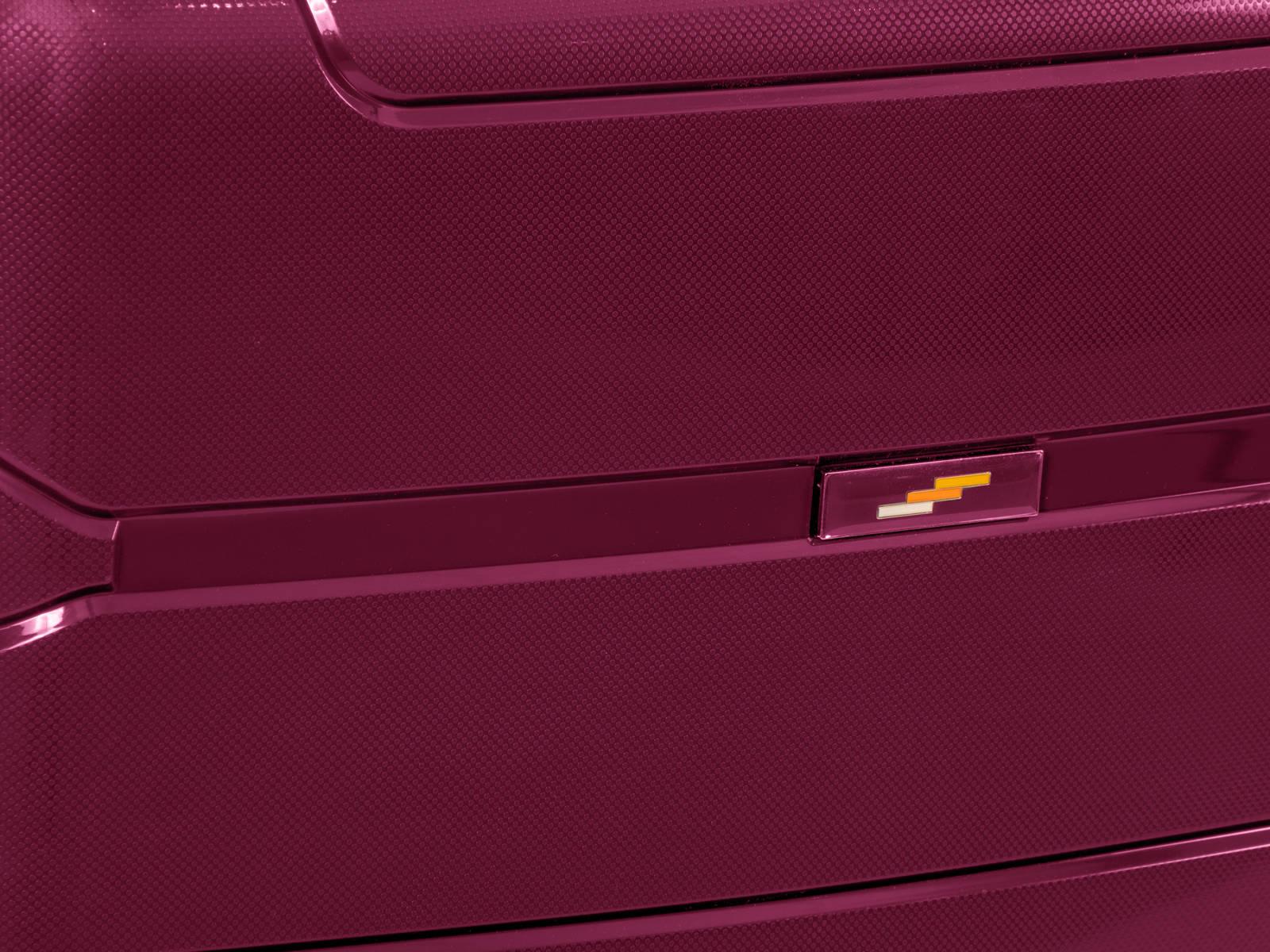 NEXT LEVEL - מזוודה קשיחה בינונית 24" NEXT LEVEL בצבע אדום - MASHBIR//365