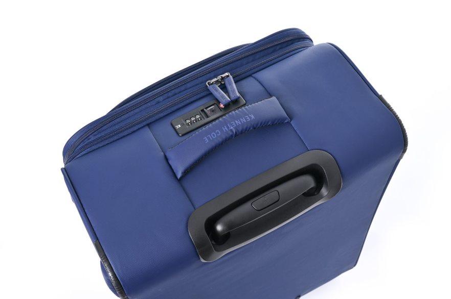 KENNETH COLE - מזוודה מבד בינונית 24'' BROOKLYN בצבע כחול - MASHBIR//365