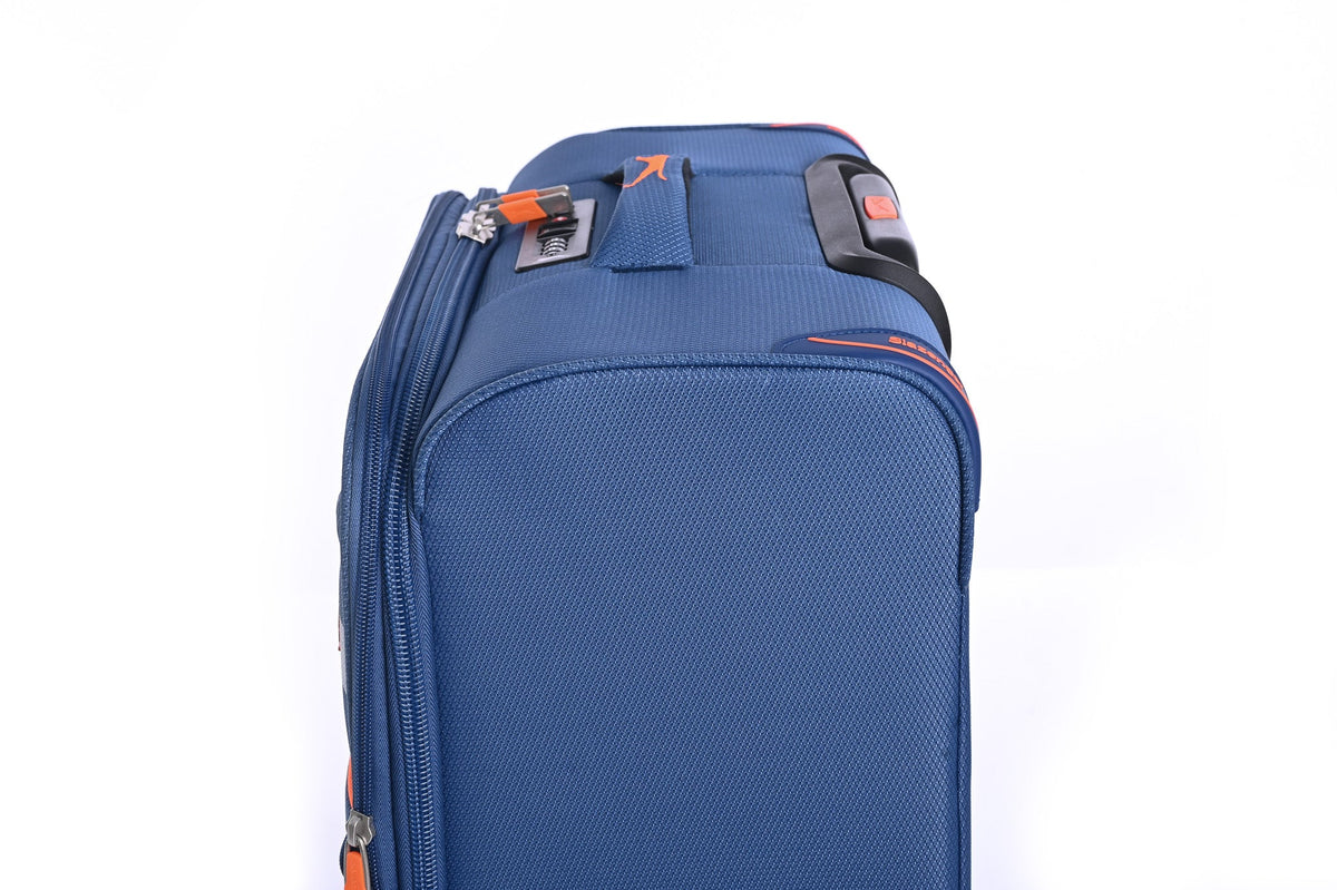 SLAZENGER - מזוודה מבד גדולה 28" דגם BARCELONA בצבע כחול - MASHBIR//365