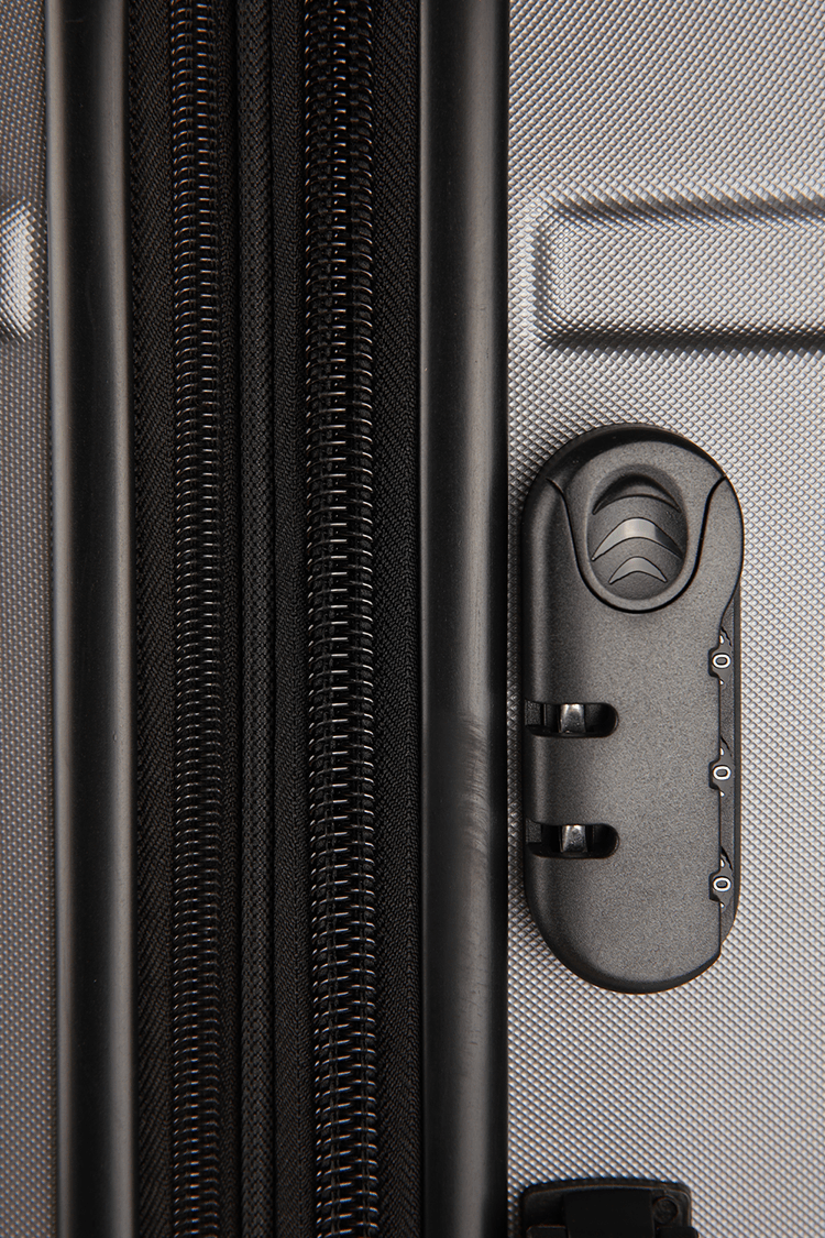 SANTA BARBARA POLO & RAQUET CLUB - מזוודה טרולי עלייה למטוס 20" דגם 1807 בצבע אפור כהה - MASHBIR//365