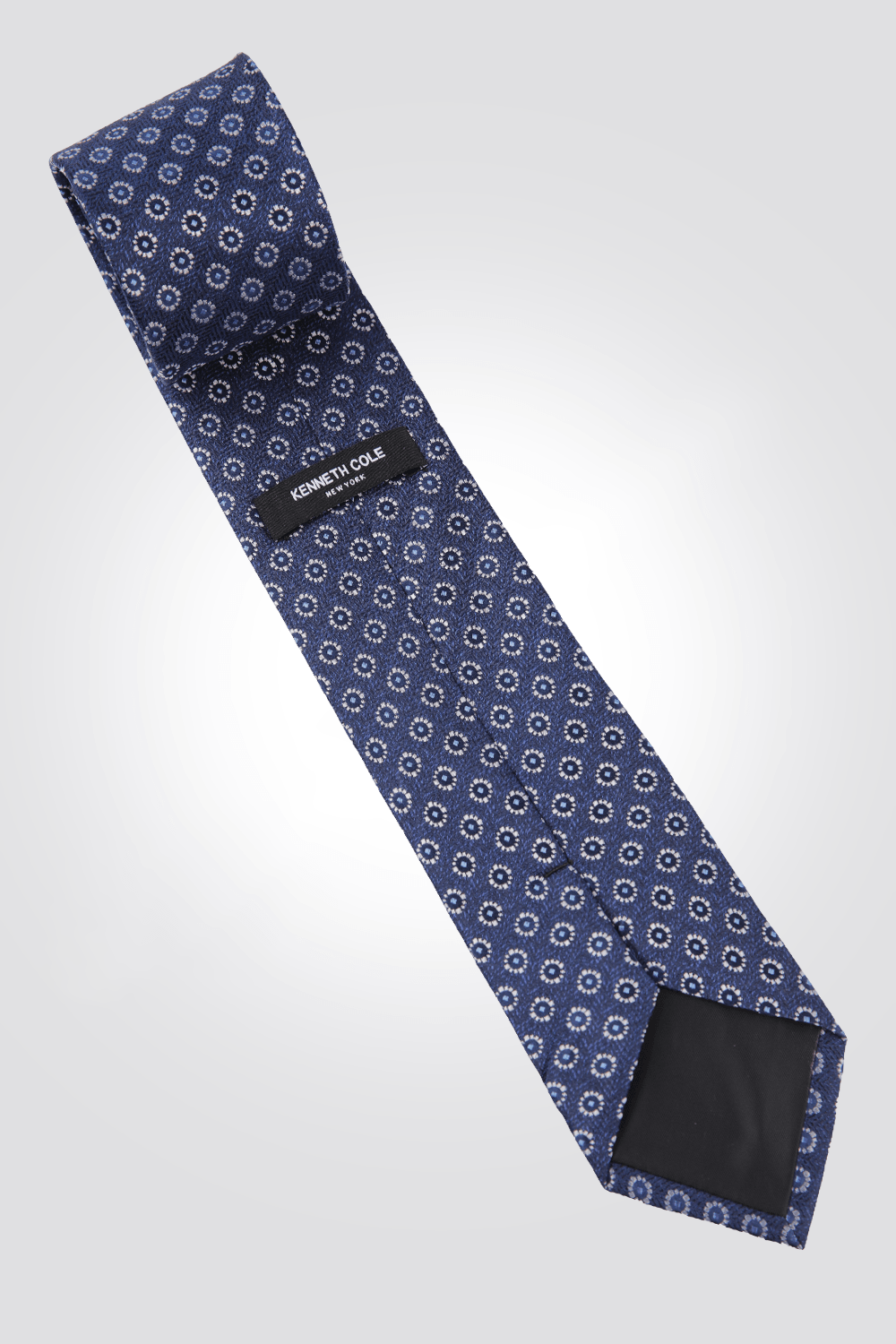 KENNETH COLE - עניבת משי בצבע כחול - MASHBIR//365