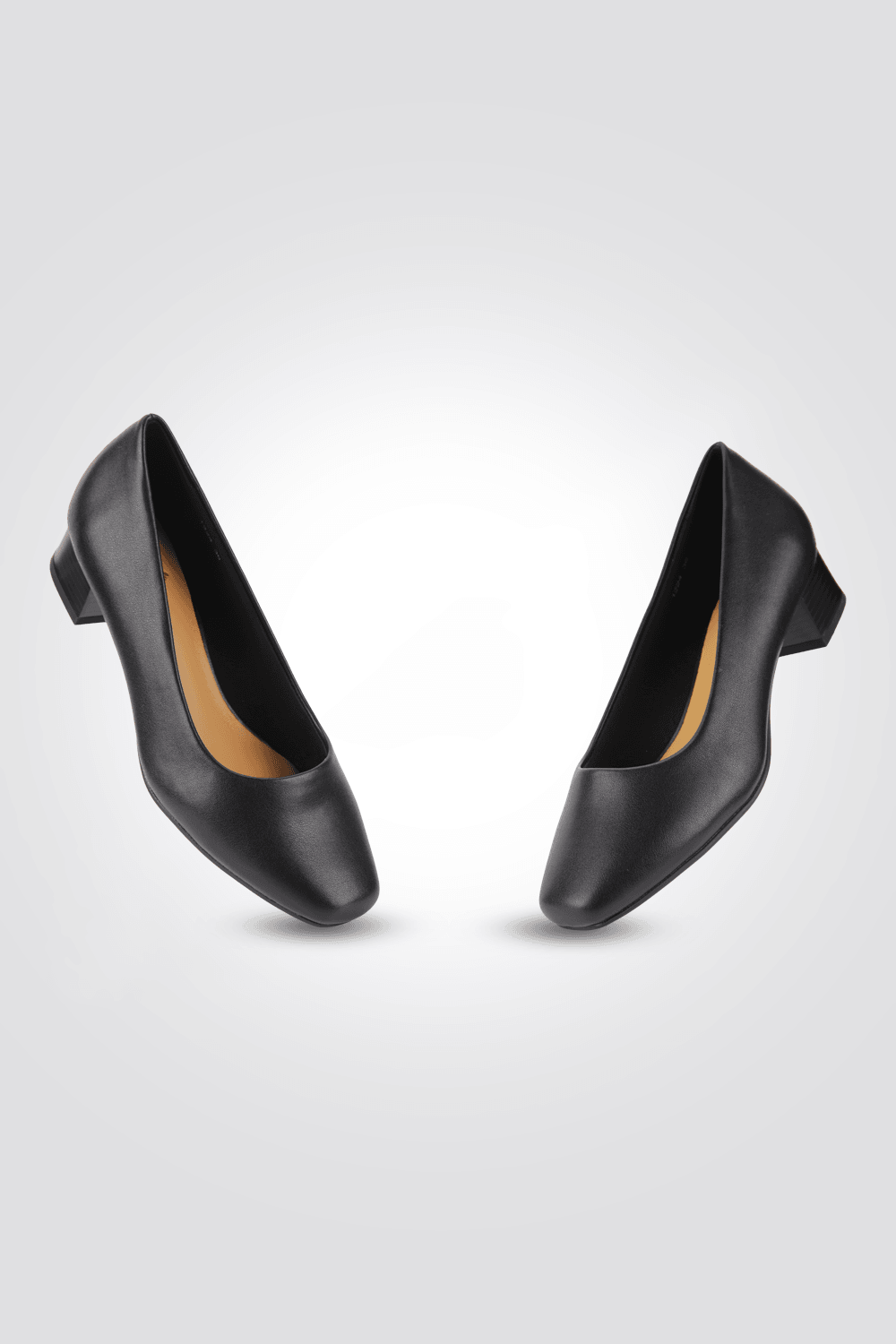 LADY COMFORT - נעל עקב חרטום מרובע בצבע שחור - MASHBIR//365