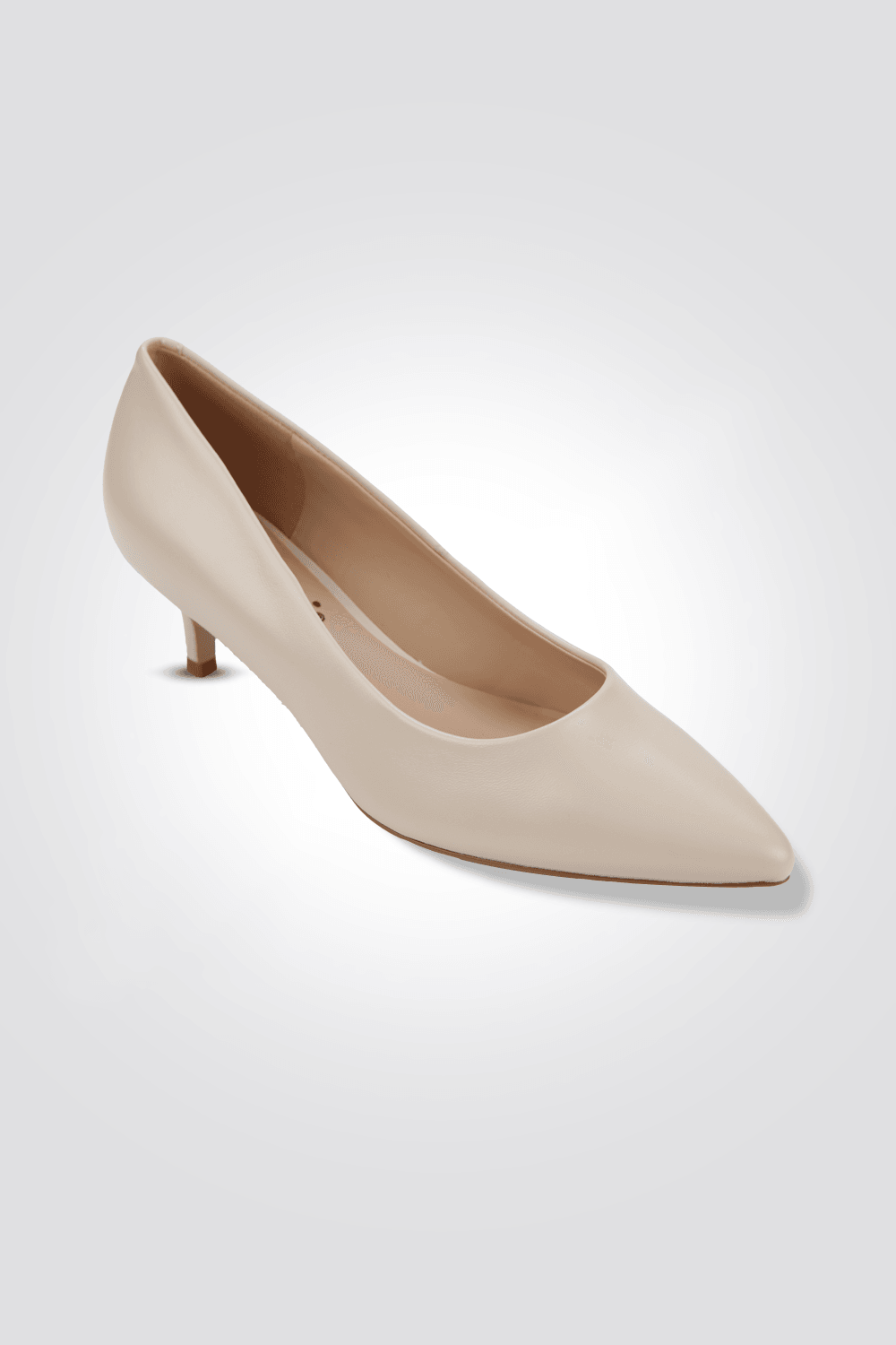 LADY COMFORT - נעל עקב שפיץ בצבע בז' - MASHBIR//365