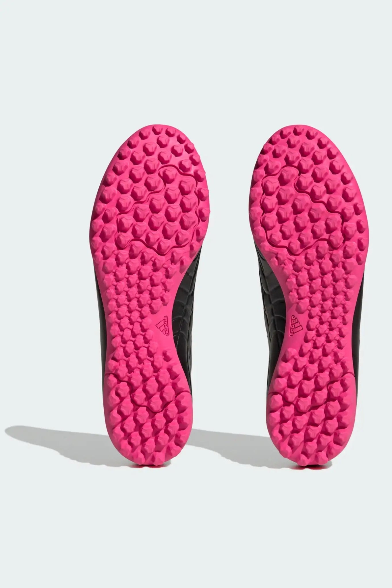 ADIDAS - נעל קטרגל לגבר COPA PURE.4 בצבע שחור - MASHBIR//365