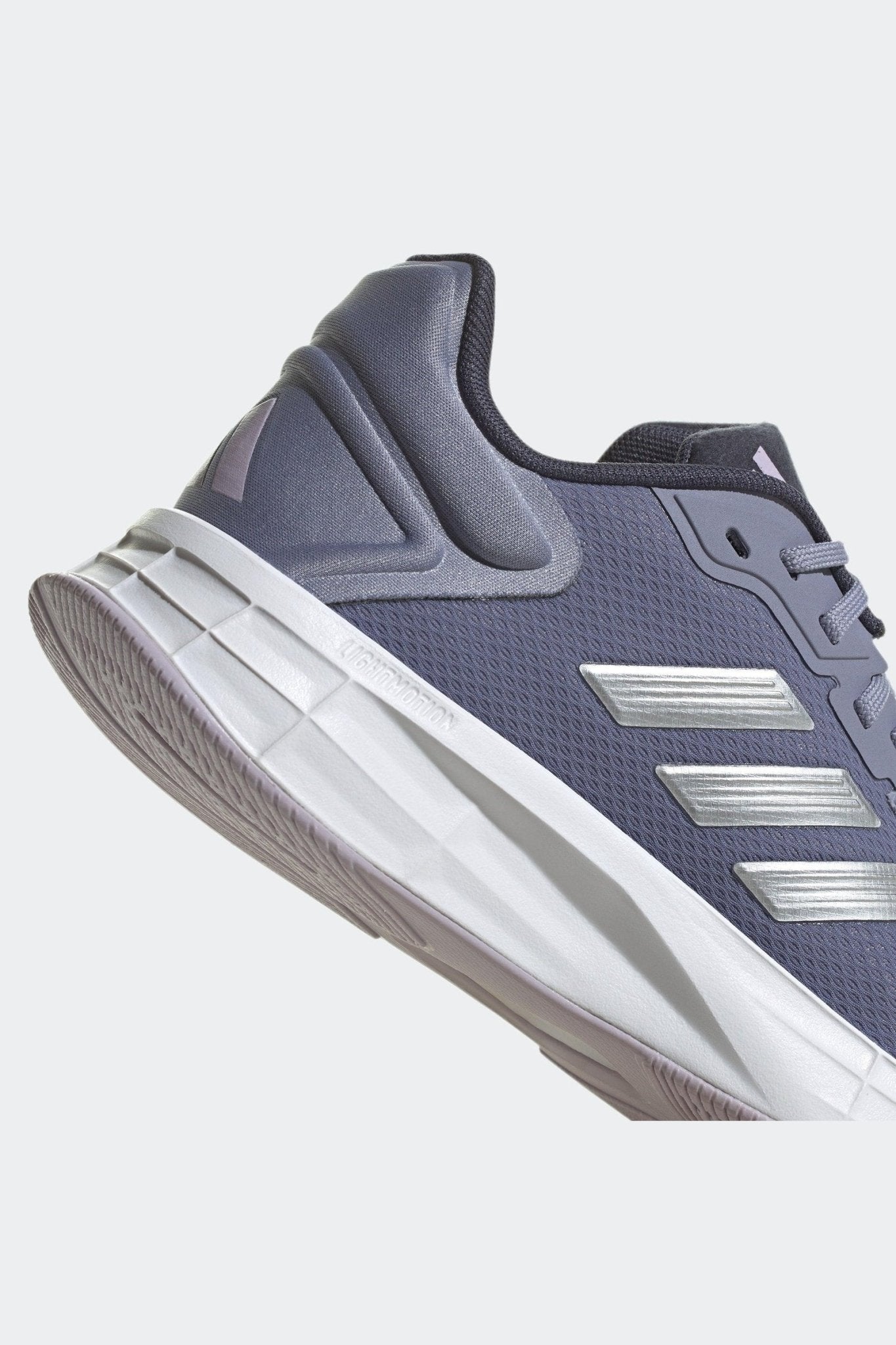 ADIDAS - נעל ריצה לנשים DURAMO 10 בצבע סגול וכסף - MASHBIR//365